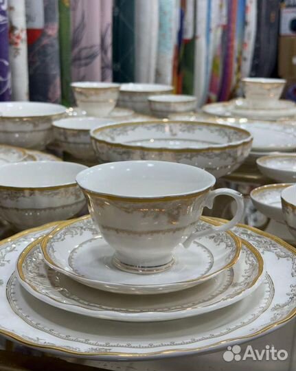 Чайно столовый сервиз на 6 персон