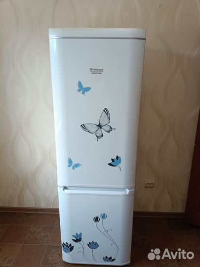 Холодильник hotpoint ariston бу