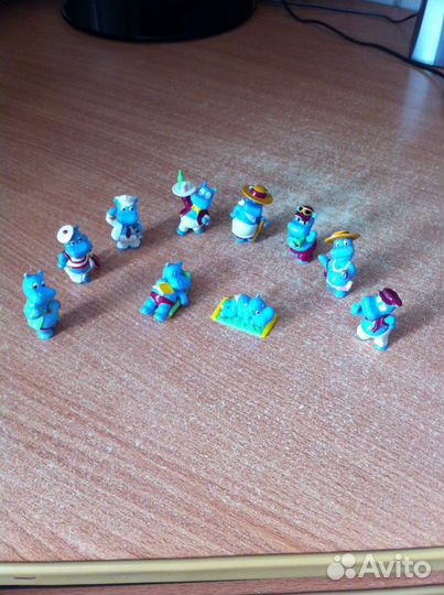 Игрушки из киндер сюрприза 90г