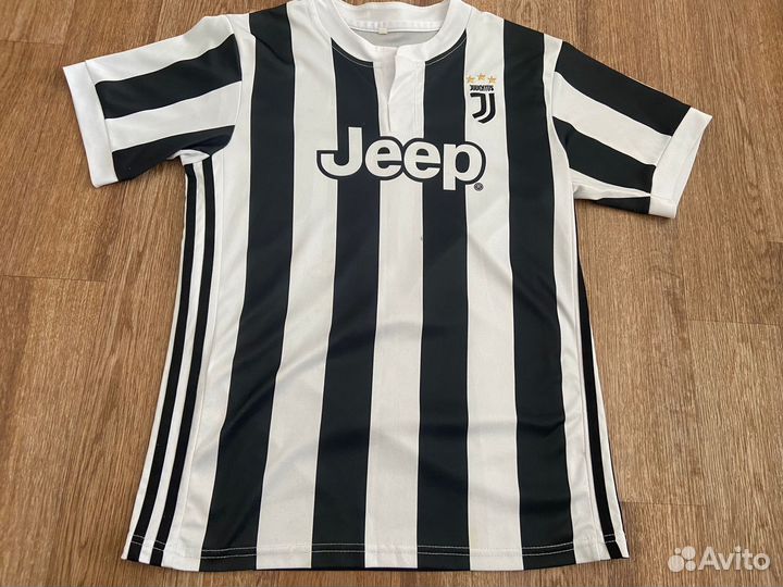 Футбольная форма барселона и ювентус