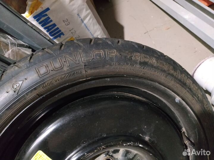 R16 Dunlop D87M 125/70, PCD 5x100 DIA 60