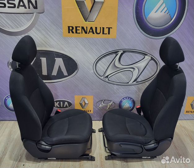 Сиденье кресло переднее Hyundai solaris