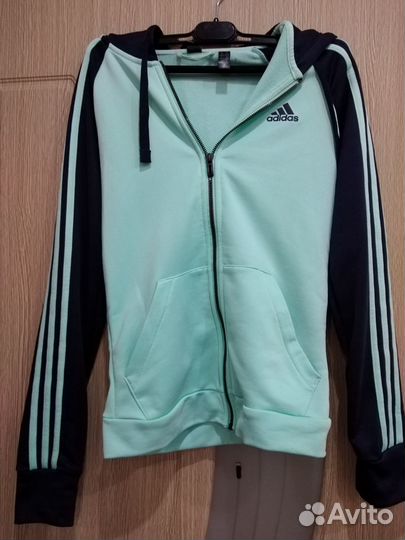 Спортивный костюм adidas.Женский