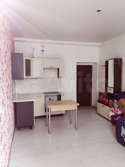 Комната 19 м² в 8-к., 2/5 эт.