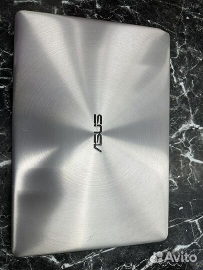 Ноутбук Samsung UX330U core i7