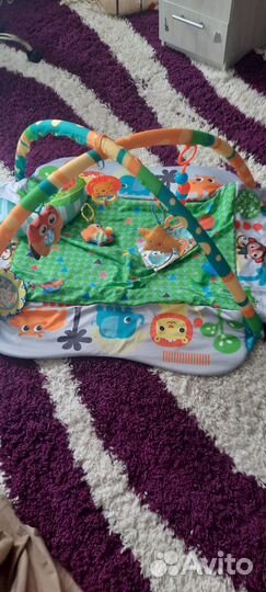 Развивающий коврик