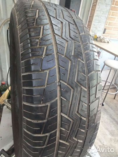 Yokohama A200 255/70 R16