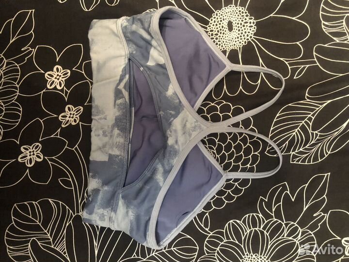 Спортивный топ reebok