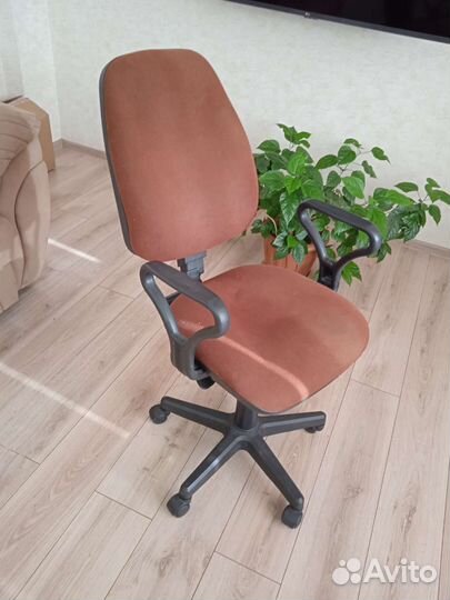 Компьютерное кресло бу