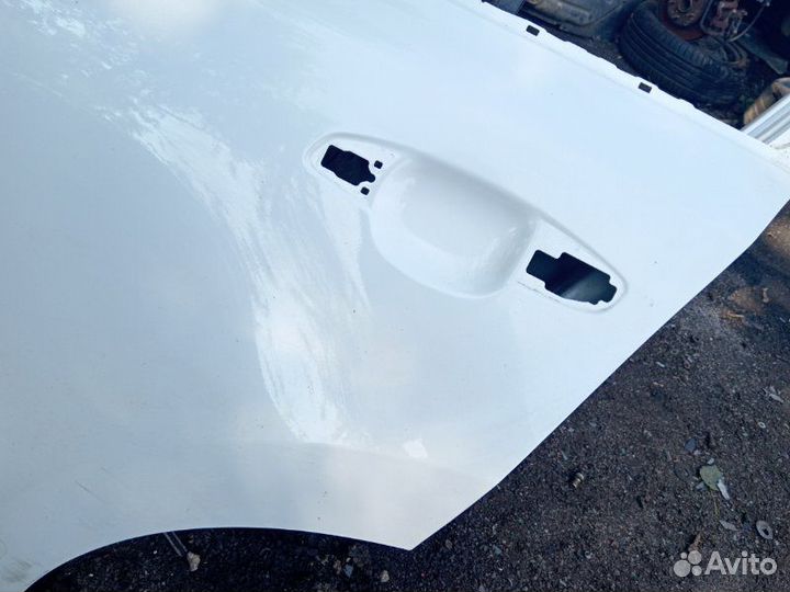 Дверь боковая задняя левая Kia Sportage QL G4NA