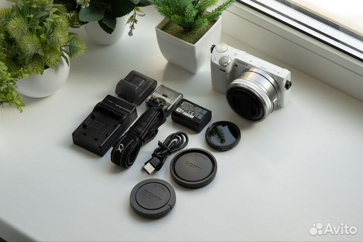 Sony NEX-5R Kit (Пробег 3 тысячи)