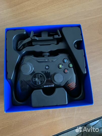 Джойстик Mad Catz C.T.R.L.i (для iPhone и iPad)