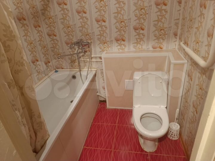 1-к. квартира, 37 м², 1/3 эт.