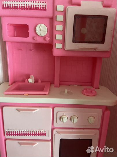 Холодильник и плита для Барби