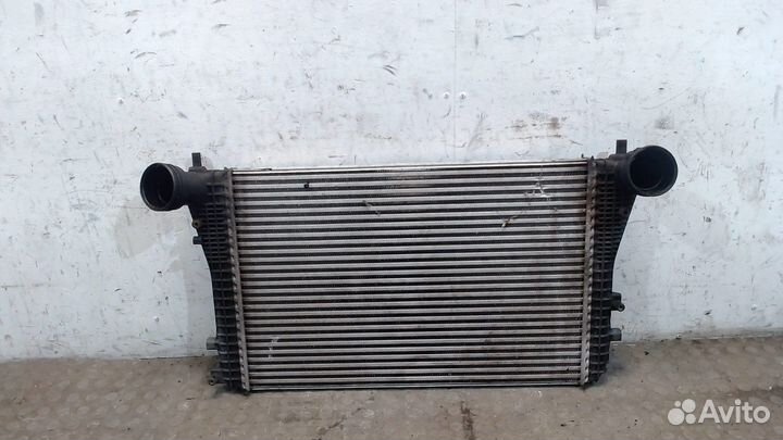Радиатор интеркулера Volkswagen Tiguan, 2008
