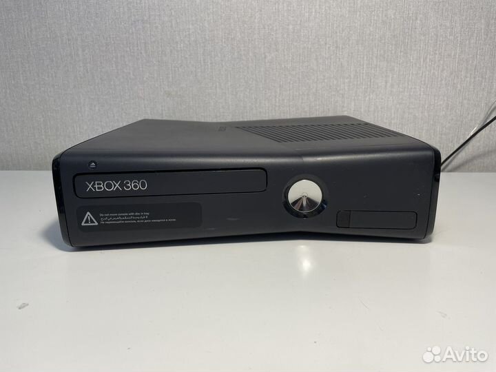 Xbox 360 не прошитый 4гб