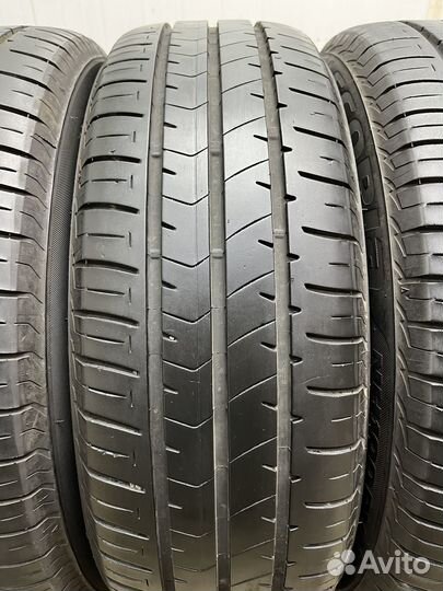 Bridgestone Ecopia NH100 RV 215/60 R17 96H