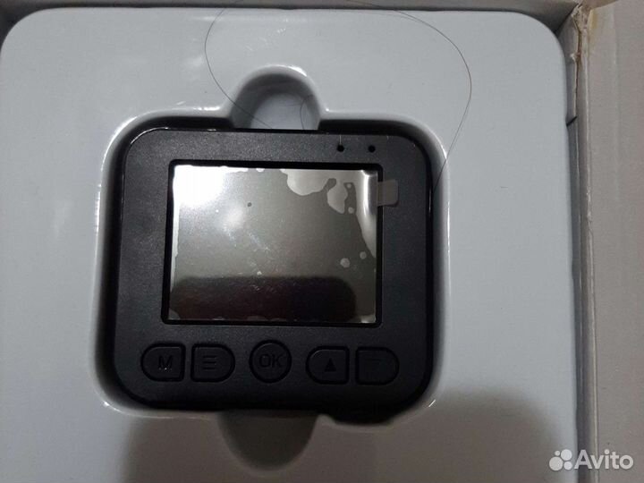 Регистратор navitel r200