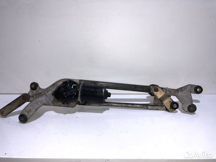 Моторчик стеклоочистителя Nissan Primera P12