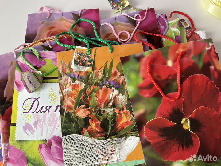 Пакет подарочный 8 марта