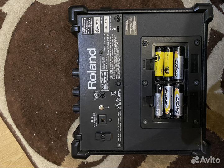 Гитарный комбоусилитель