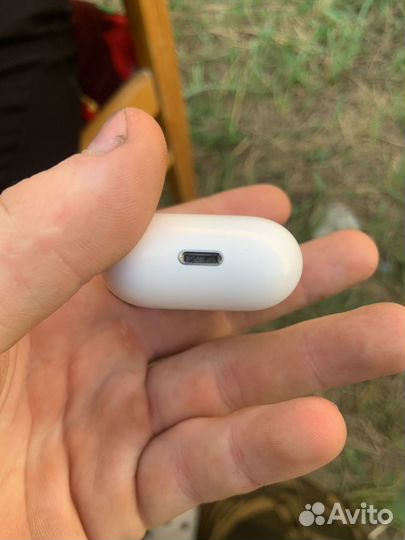 Беспроводные наушники apple airpods 1