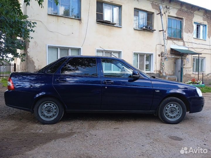 LADA Priora 1.6 МТ, 2011, 190 600 км