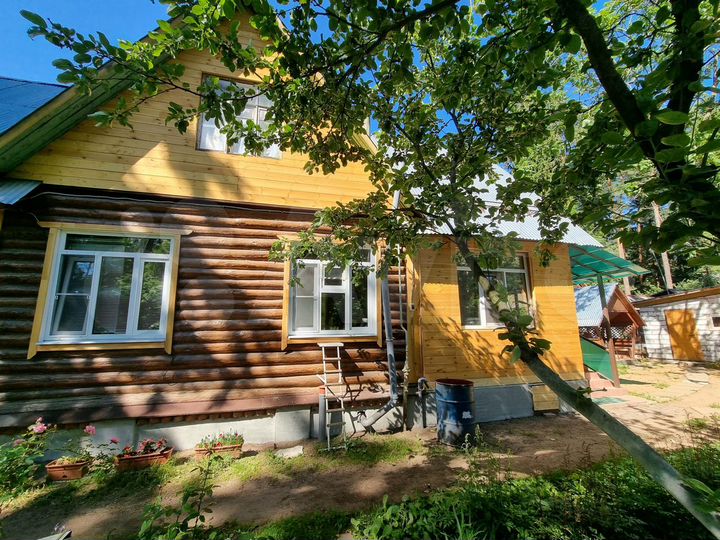 Дом 65 м² на участке 12 сот.