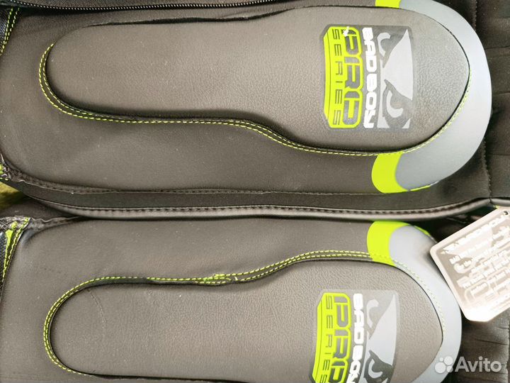 Защита голени, шингарды BAD BOY PRO MMA