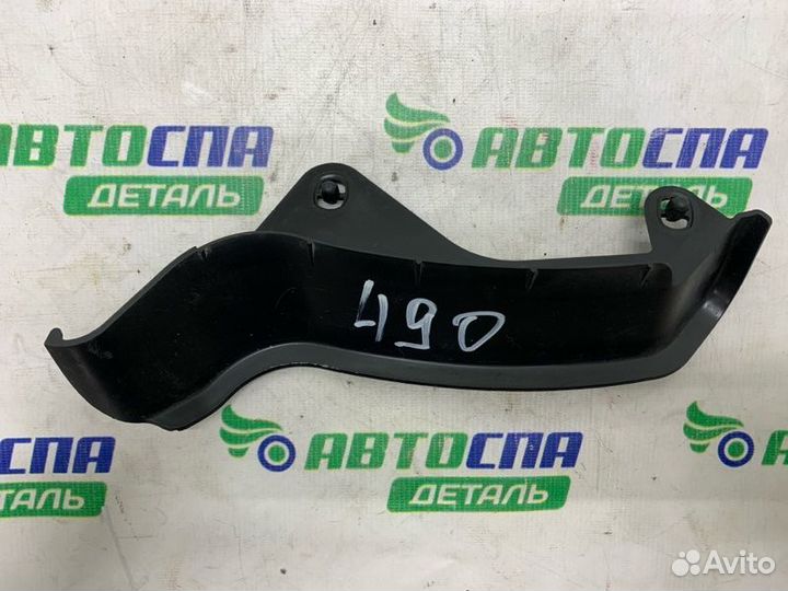 Накладка кузова правая Citroen C5 X7 DW10cted4