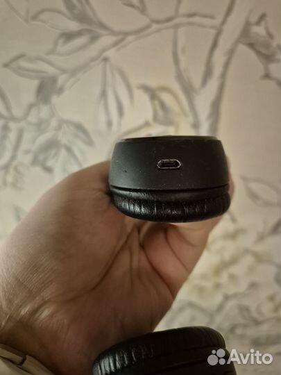 Беспроводные наушники