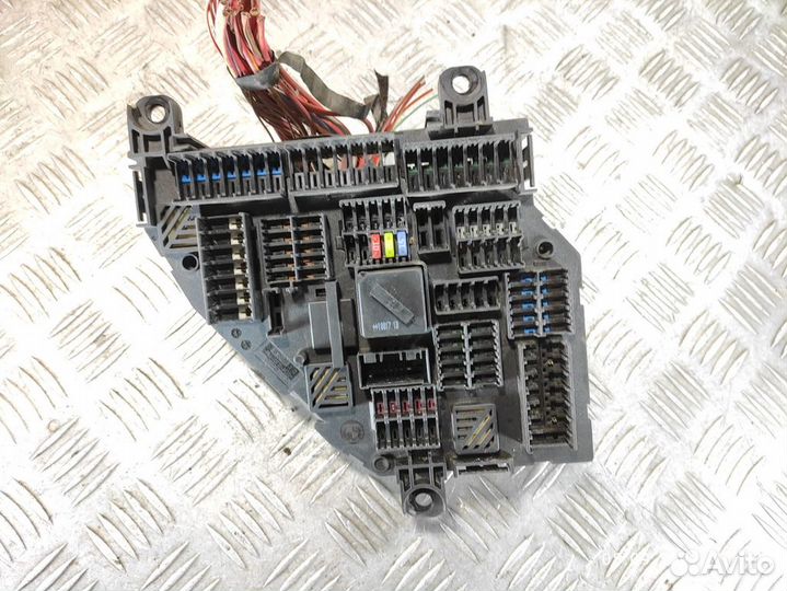 Блок предохранителей салонный Bmw 7 f03 2008-2015