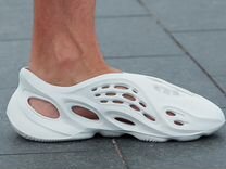 Изики сланцы кроссовки из эва Adidas yeezy boost
