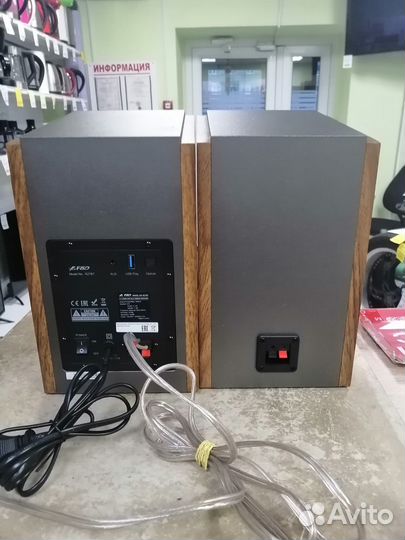 Акустика F&D R27BT