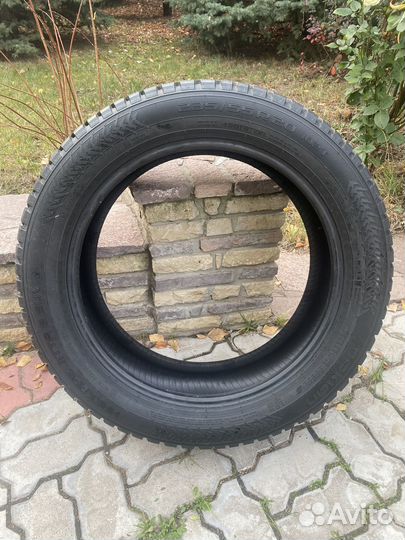 Nokian Tyres Hakkapeliitta 8 SUV 235/55 R20