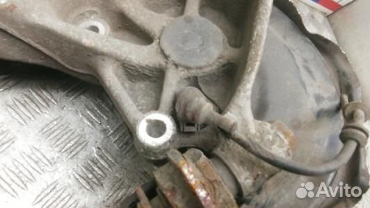 Ступица задняя левая volkswagen passat B6 (HVN06LZ