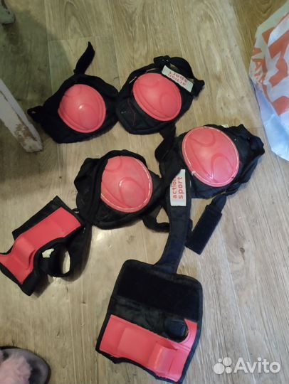 Ролики и защита 28-31 размер