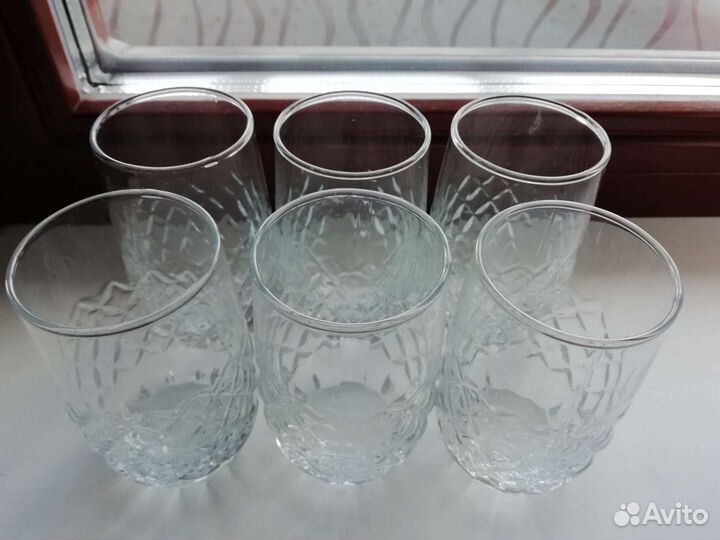 Стаканы, розетка для варенья