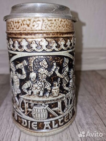 Пивная кружка с крышкой