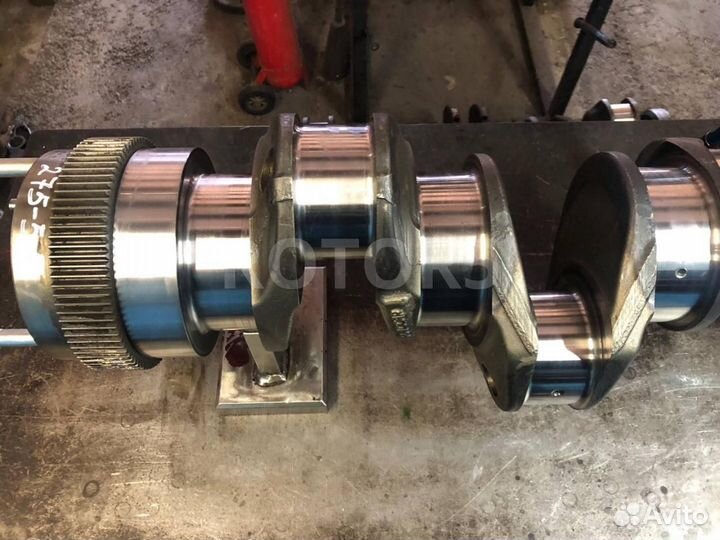 Коленвал DAF XF 105 2012