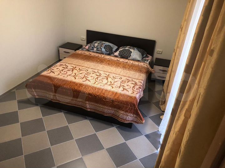 Коттедж 33 м² на участке 10 сот.