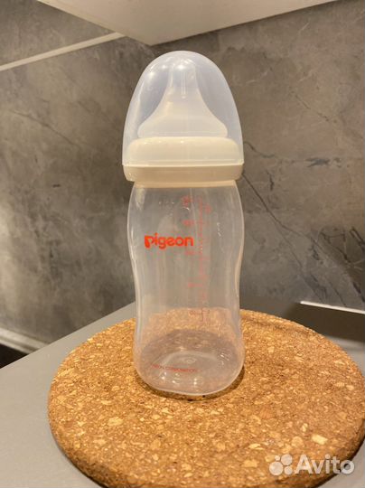 Бутылочка pigeon