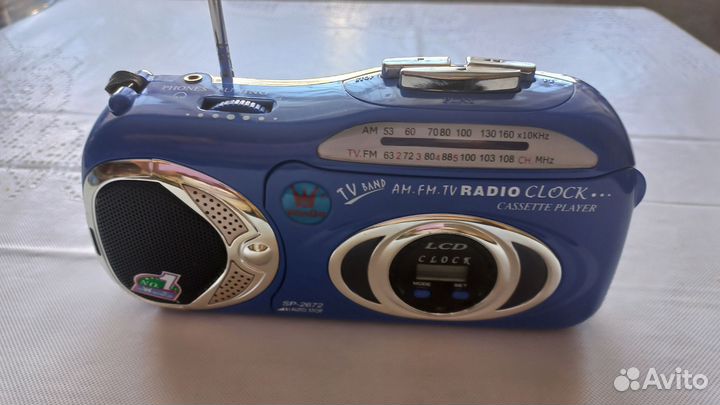 Радиоприемник, кассетный плейер