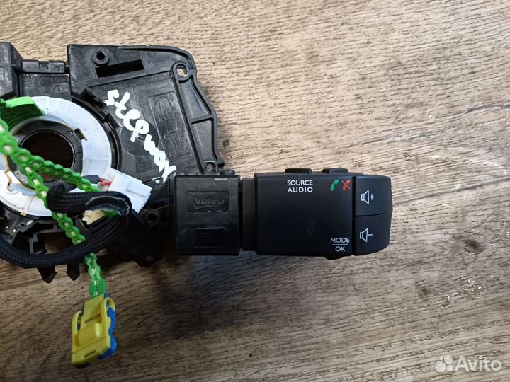 Шлейф подрулевой Renault Sandero 2