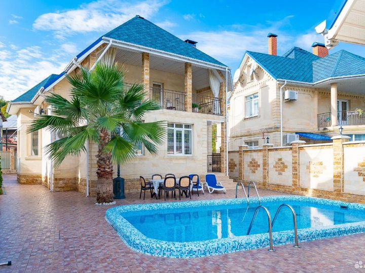 Дом 165 м² на участке 10 сот.