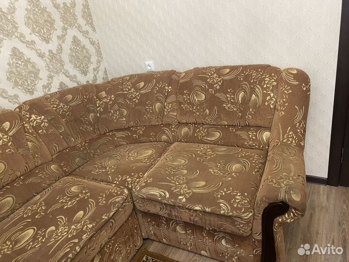 Угловой диван