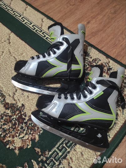 Коньки хоккейные 40 размер