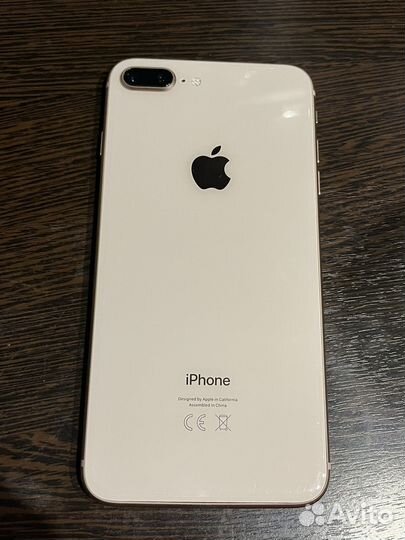 iPhone 8 Plus, 64 ГБ