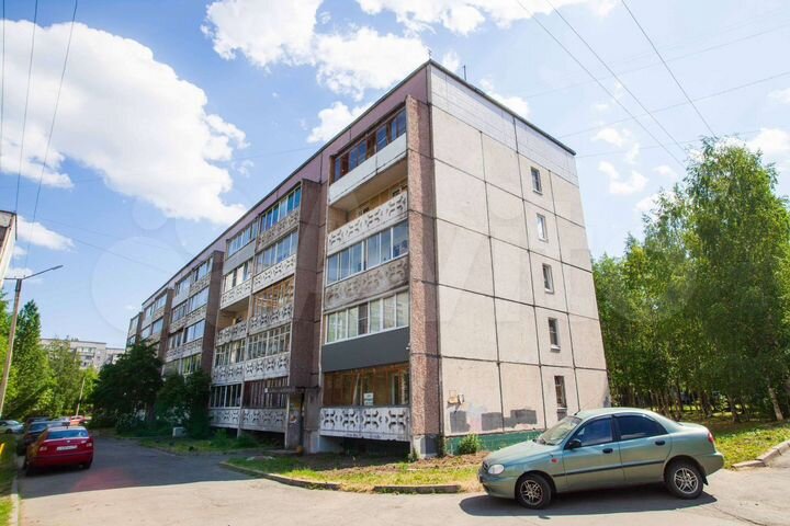 Комната 8 м² в 4-к., 1/5 эт.