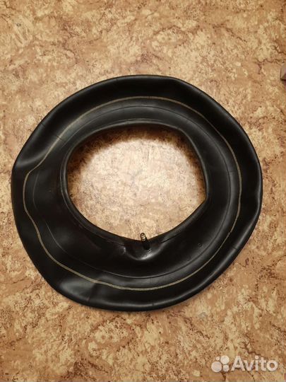 Камера для колеса от садовой тачки 4.00-8